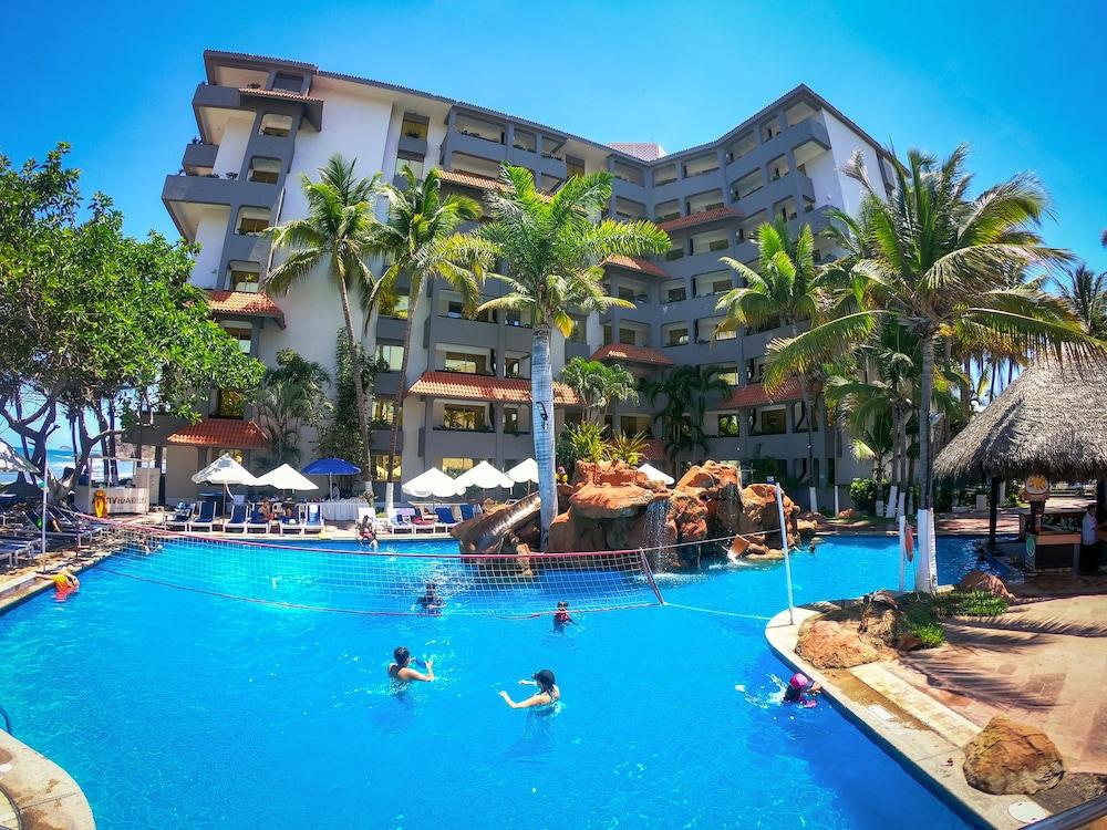Luna Palace Mazatlán Exterior foto