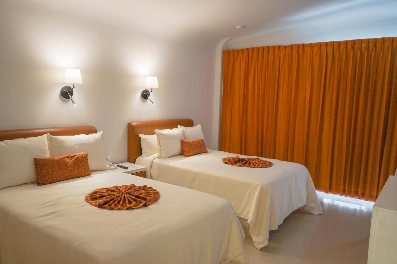 Luna Palace Mazatlán Exterior foto